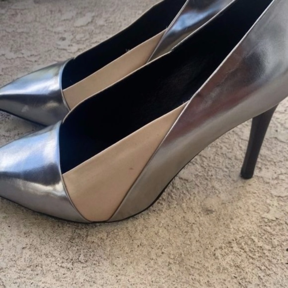SALE☀️ Chloe Specchio Pointed Pumps, Anthracite 38.5/8.5 Satin Metallic leather - Picture 6 of 14
